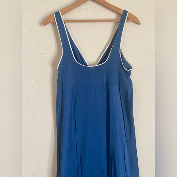 Vintage 1970s Vassarette Maxi Nightgown/Slip - Picture 3 of 5